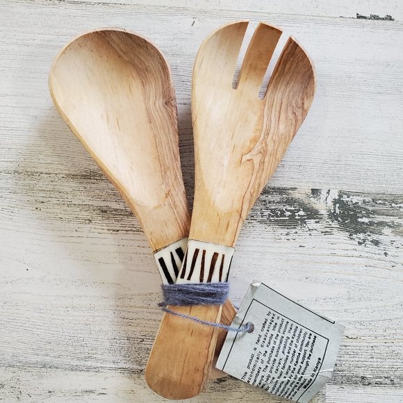 OLIVE WOOD SERVING SET, SMALL WITH BATIK I… - Picture 3 of 8